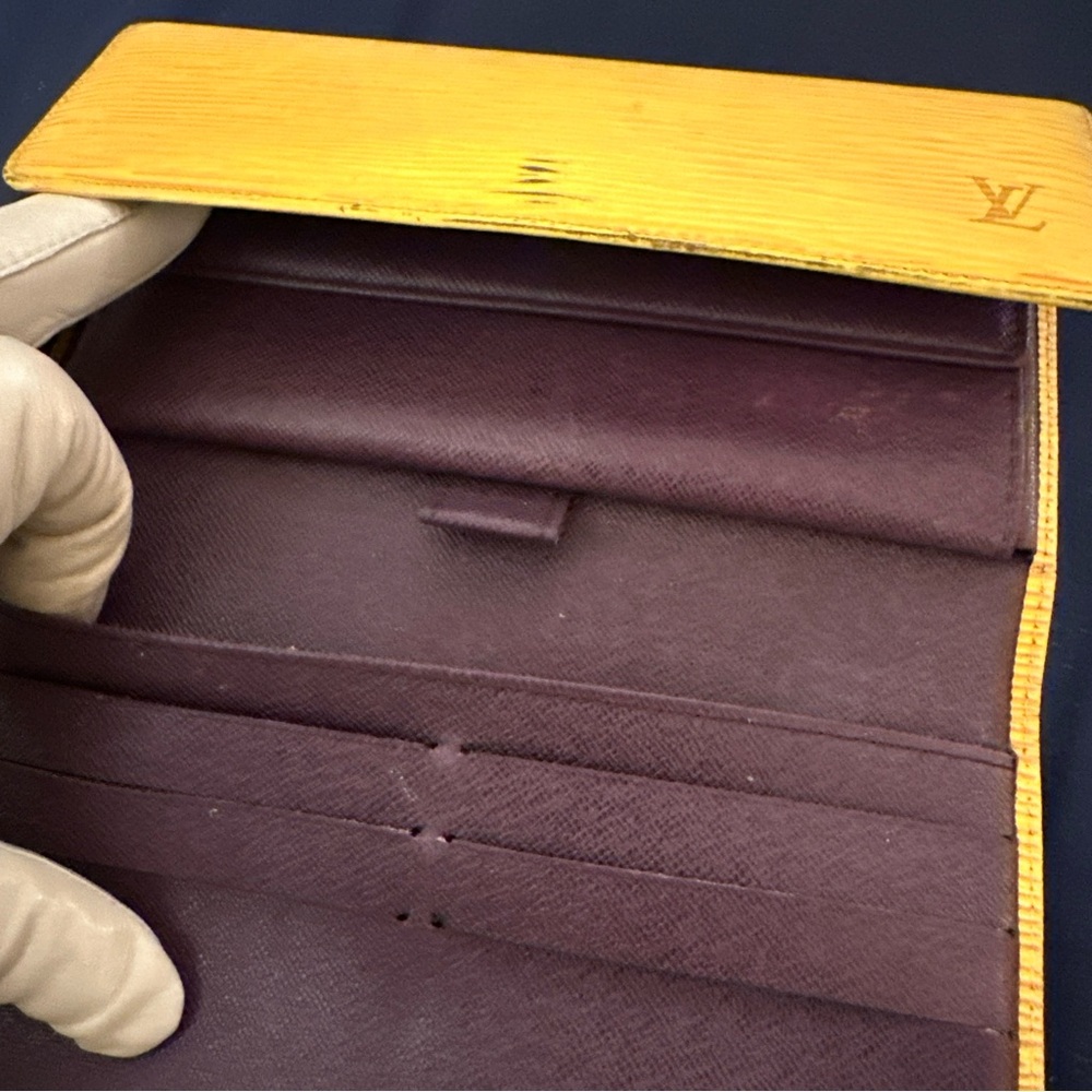 Louis Vuitton Vintage w/COA Vibrant Yellow Tresor Wallet w/ purple lining AS IS - Picture 8 of 9